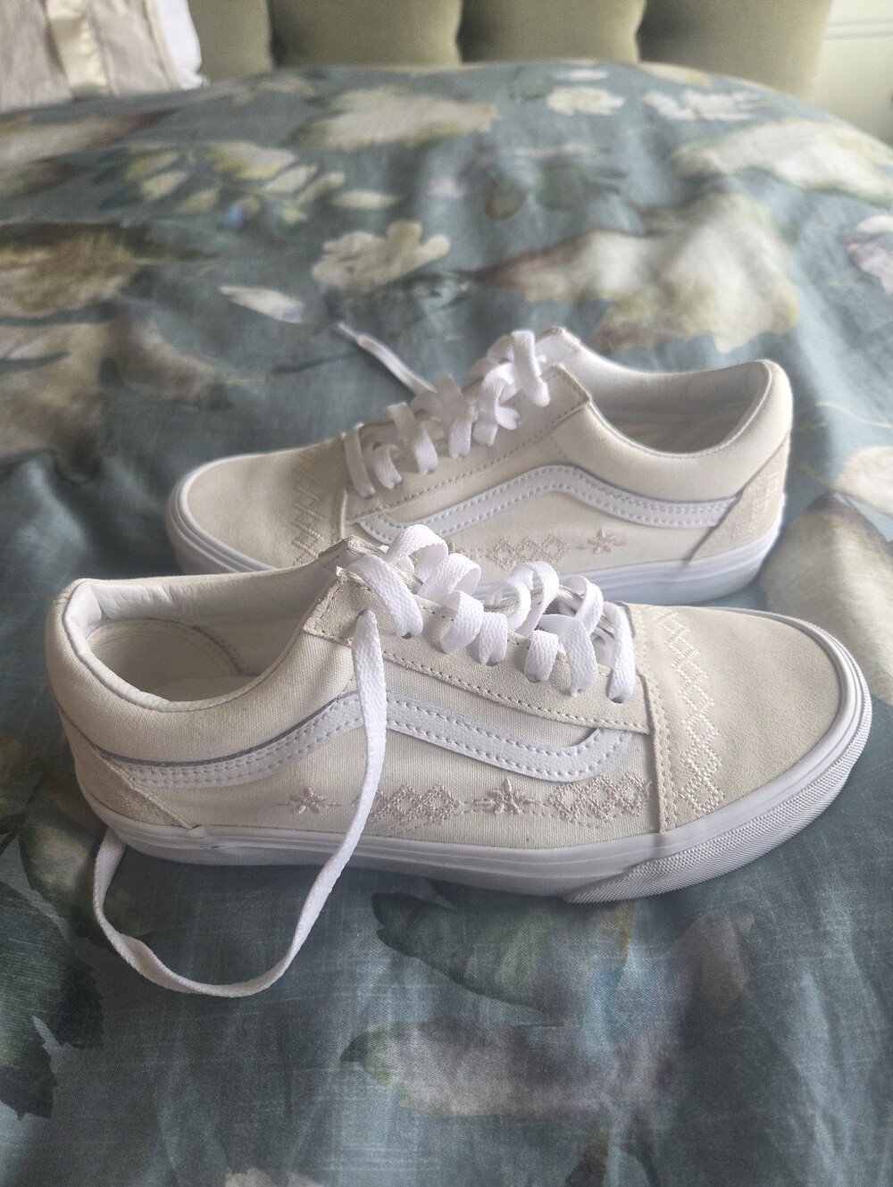 Vans Old Skool Shoes